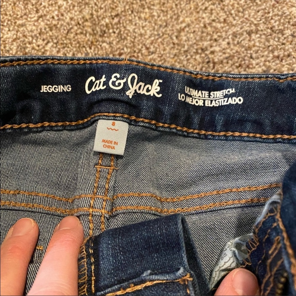 Cat and Jack girl rainbow jeans 8